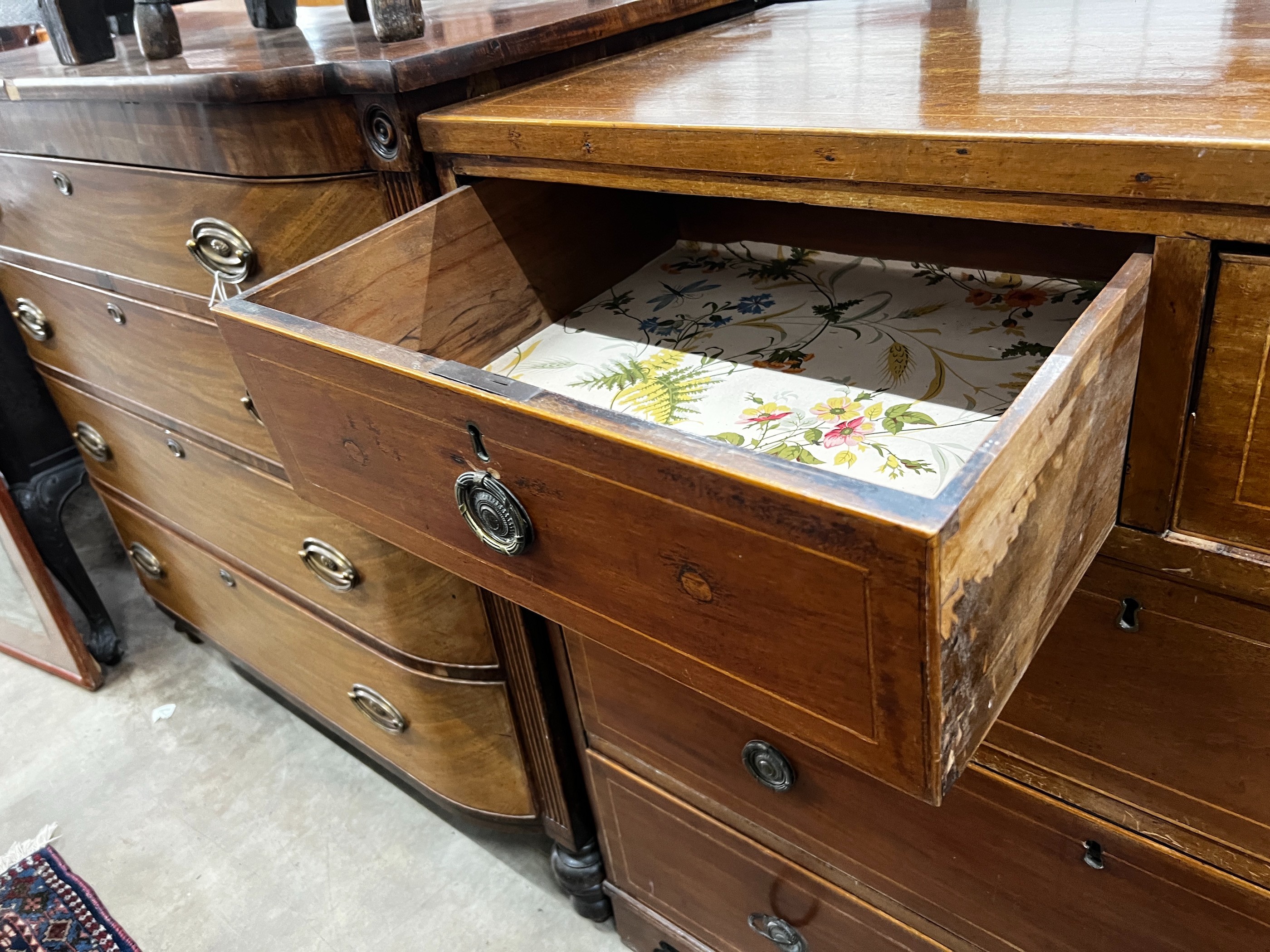 A Regency inlaid mahogany chest of drawers, width 108cm, depth 49cm, height 104cm